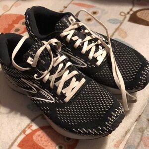 Brooks Running Sneakers